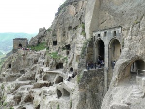 Пещера монастырь Вардзиа в Грузии